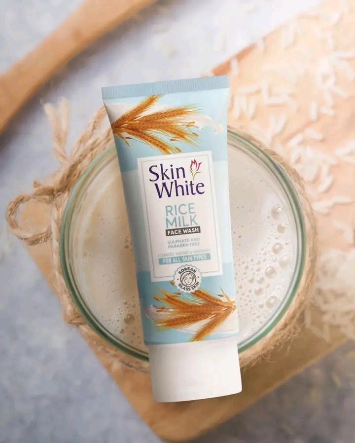 Revitalizing Face Wash